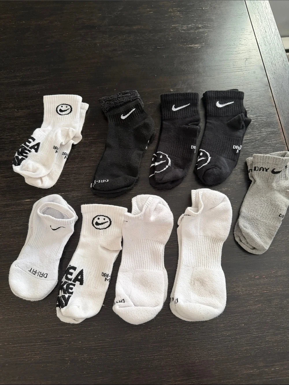 Nike Black, White & Gray No-Show and Ankle Athletic Socks - Mixed Pack 9 pairs